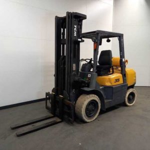 Xe nâng hàng forklift 3.5 tấn chạy gas TCM FG35